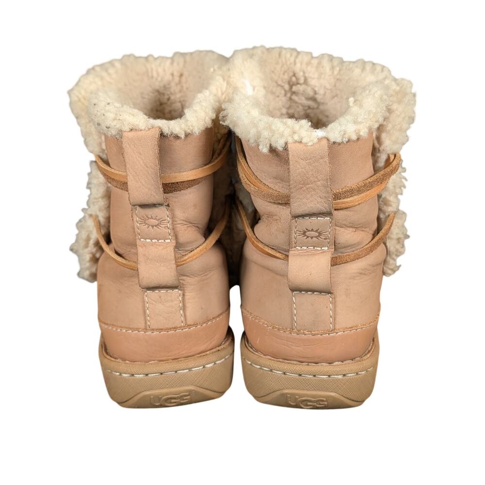 UGG Tan Leather Lace-Up Shearling Boots | Cozy Ankle Boots | Women's Size 10